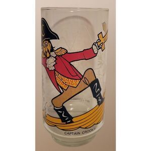 2 McDonalds Vintage 1977 McDonalds Captain Crook Glasses  6”